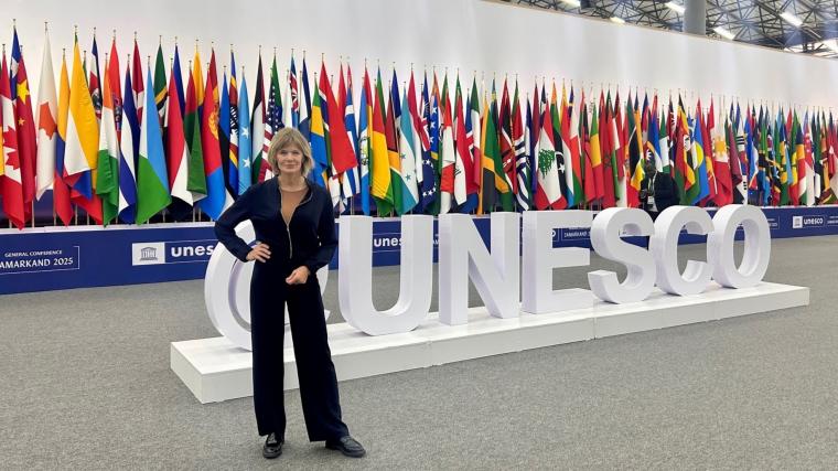 Journalistförbundets vice ordförande Anna Herdenstam på plats i Samarkand.